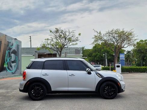 Used 2012 MINI Cooper Countryman S FWD image 4