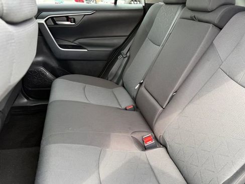 Used 2025 Toyota RAV4 XLE w/ Convenience Package FWD image 29
