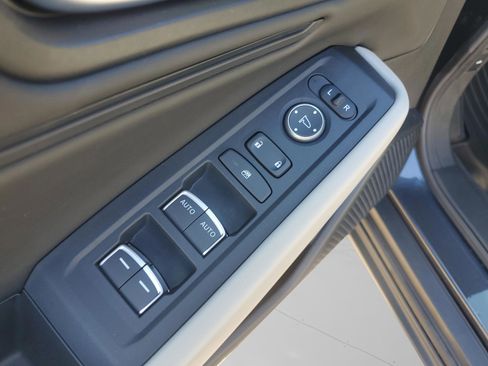 New 2025 Honda Accord SE image 22