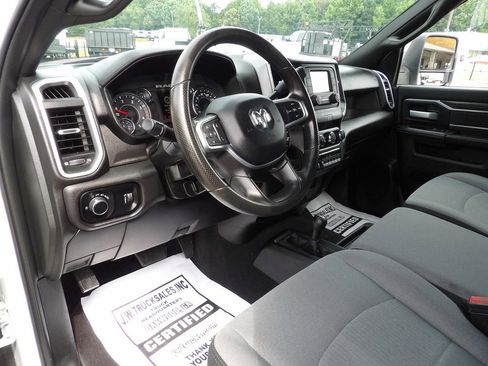 Used 2024 RAM 3500 SLT w/ Quick Order Package 2YG SLT AWD/4WD image 16