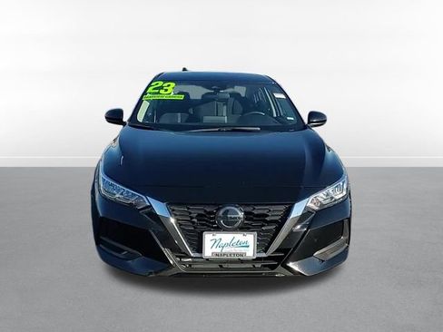 Used 2023 Nissan Sentra SV image 2