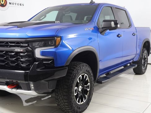 Used 2023 Chevrolet Silverado 1500 ZR2 w/ Technology Package image 54