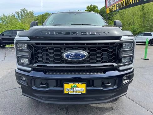 Used 2023 Ford F250 XLT w/ XLT Premium Package AWD/4WD image 2