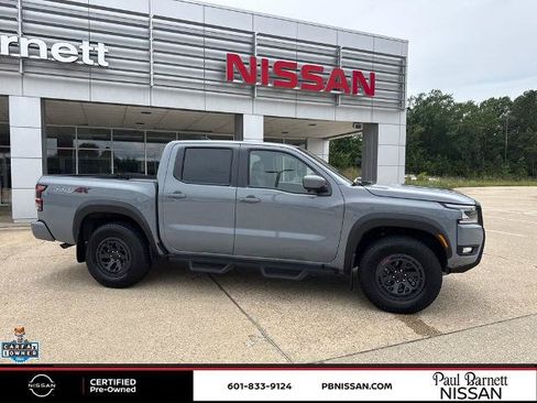 Certified 2025 Nissan Frontier PRO-4X w/ Pro Premium Package AWD/4WD image 10