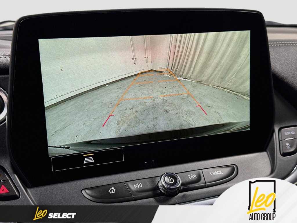 Used 2023 Chevrolet Blazer LT FWD image 14