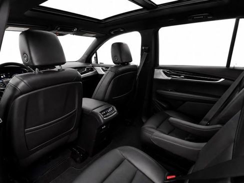 Used 2023 Cadillac XT6 Premium Luxury AWD/4WD image 22