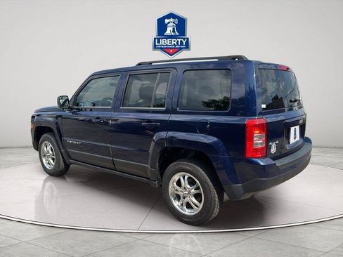 Used 2014 Jeep Patriot Sport w/ Power Value Group AWD/4WD image 7