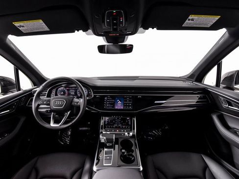 Used 2025 Audi Q7 3.0T Premium Plus w/ Premium Plus Package image 3