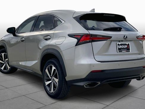 Used 2018 Lexus NX 300 image 11