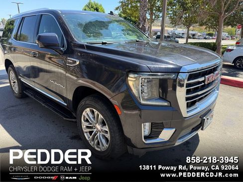 Used 2023 GMC Yukon SLT AWD/4WD image 1