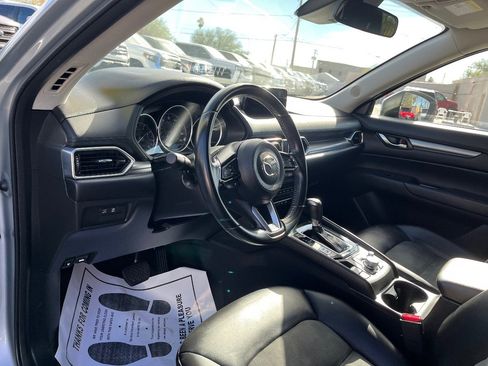 Used 2019 MAZDA CX-5 Touring image 24