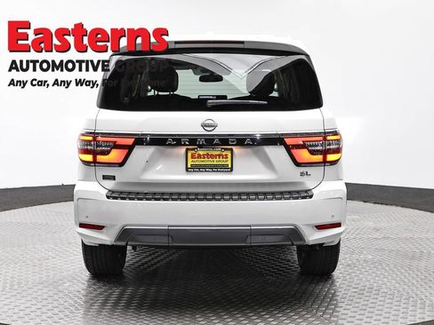 Used 2024 Nissan Armada SL w/ Captain's Chairs Package image 6