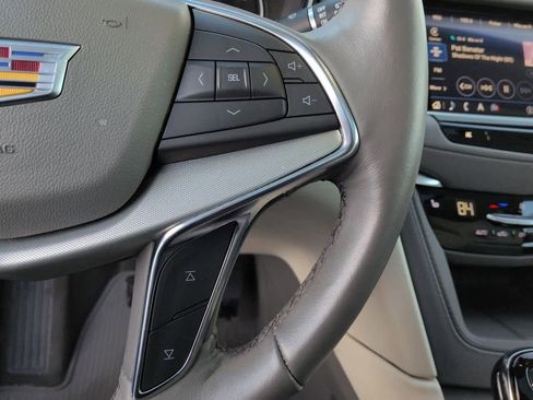 Certified 2023 Cadillac XT5 Premium Luxury image 25