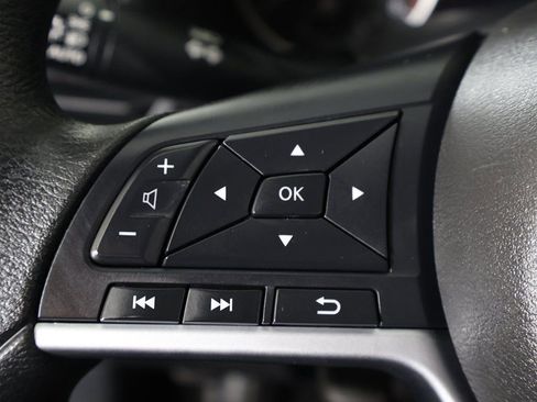 Used 2024 Nissan Altima 2.5 SV image 32