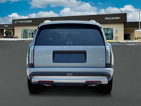 New 2026 Hyundai Ioniq 9 SE image 6