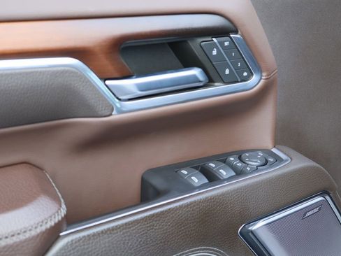 Certified 2024 GMC Sierra 2500 Denali w/ Denali Reserve Package image 21