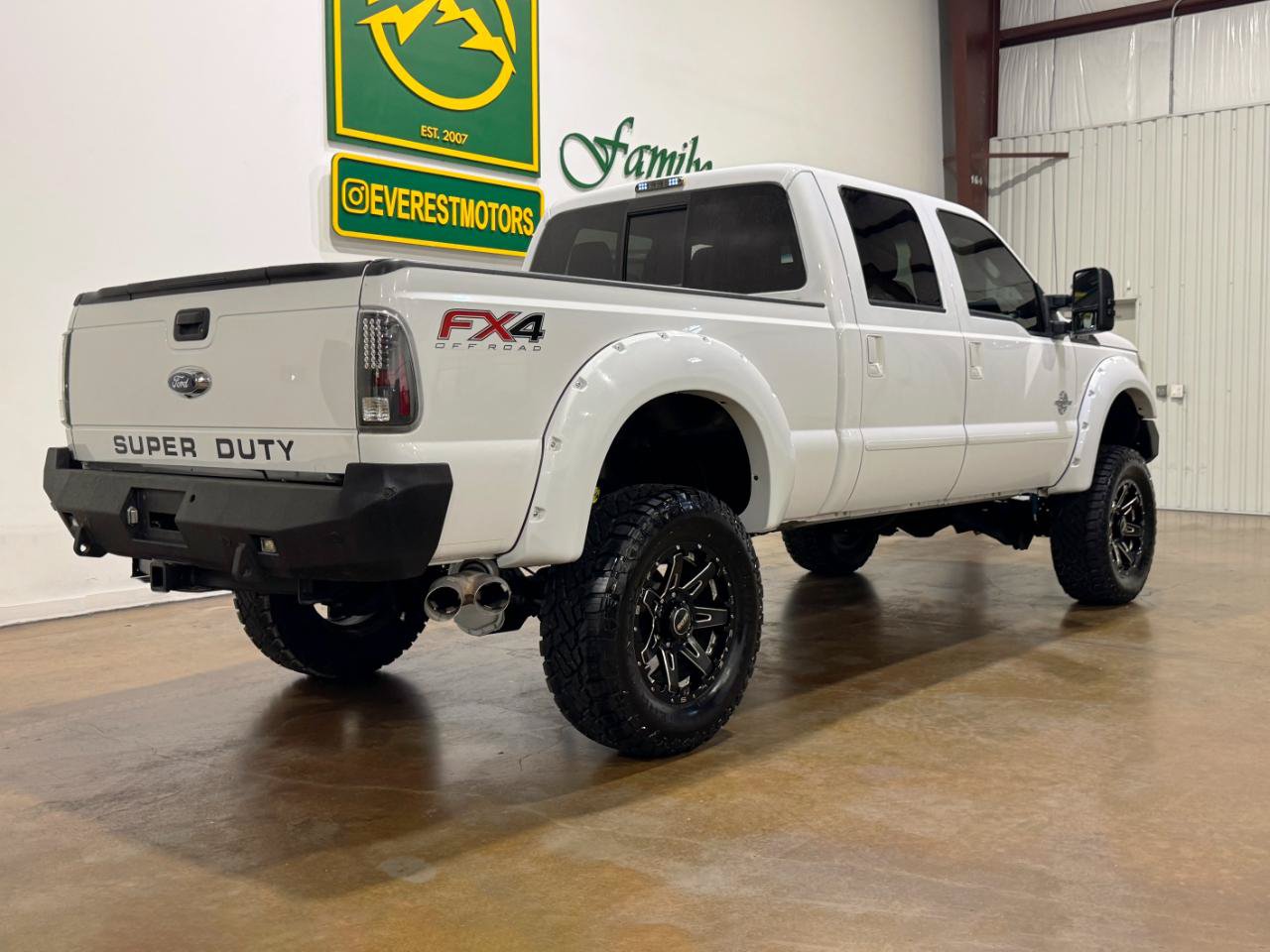 Used 2016 Ford F250 Lariat w/ Lariat Interior Package AWD/4WD image 5