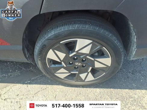 Used 2024 Hyundai Kona SEL AWD/4WD image 10
