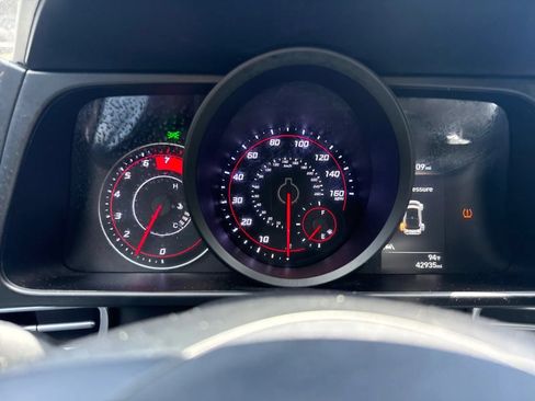 Used 2023 Hyundai Elantra SEL FWD image 19