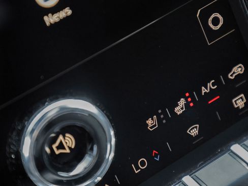 New 2026 GMC Terrain AT4 w/ Convenience Package III image 41