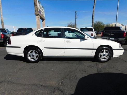 Used 2003 Chevrolet Impala Sedan w/ Preferred Equipment Group image 8