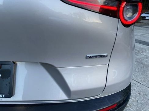 Used 2022 MAZDA CX-30 AWD 2.5 S w/ Premium Package image 14