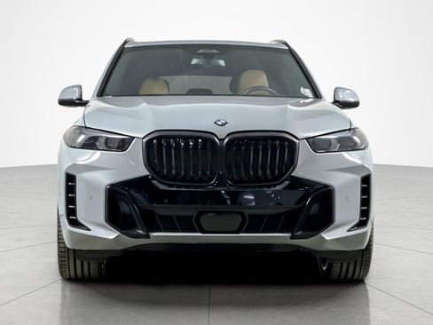 Used 2024 BMW X5 xDrive40i w/ M Sport Package AWD/4WD image 8