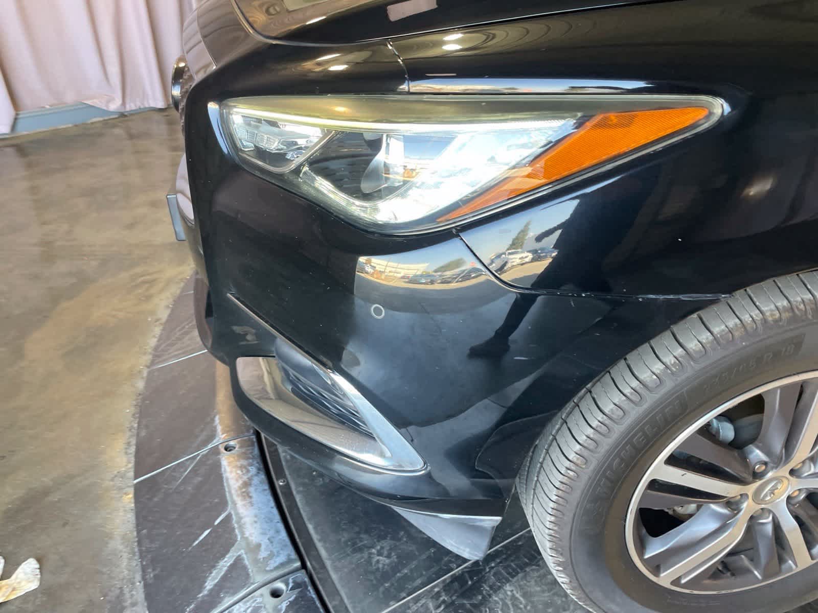Used 2019 INFINITI QX60 Luxe w/ Essential Package FWD image 11