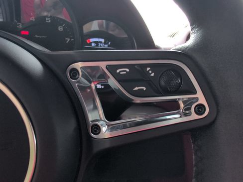 Used 2021 Porsche 718 Boxster Spyder RWD image 16