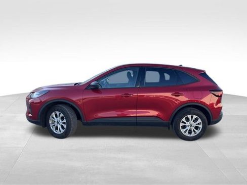 Used 2025 Ford Escape Active w/ Cold Weather Package AWD/4WD image 4