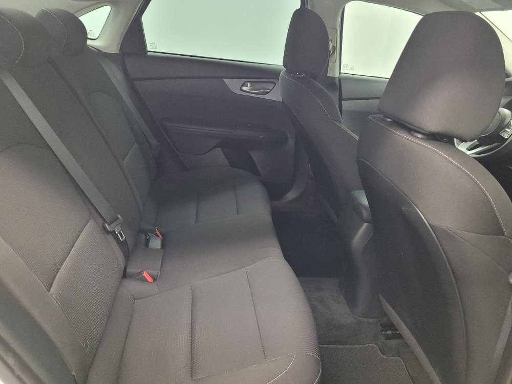 Used 2021 Kia Forte LXS FWD image 19