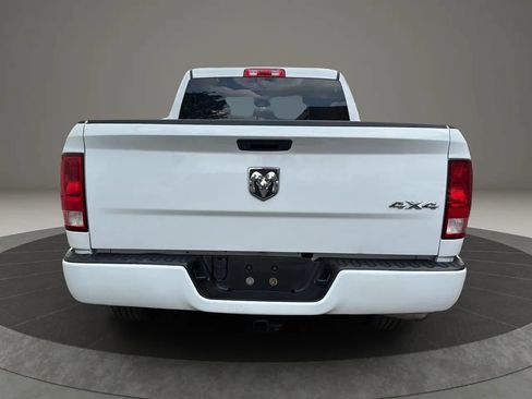 Used 2019 RAM 1500 Express AWD/4WD image 6