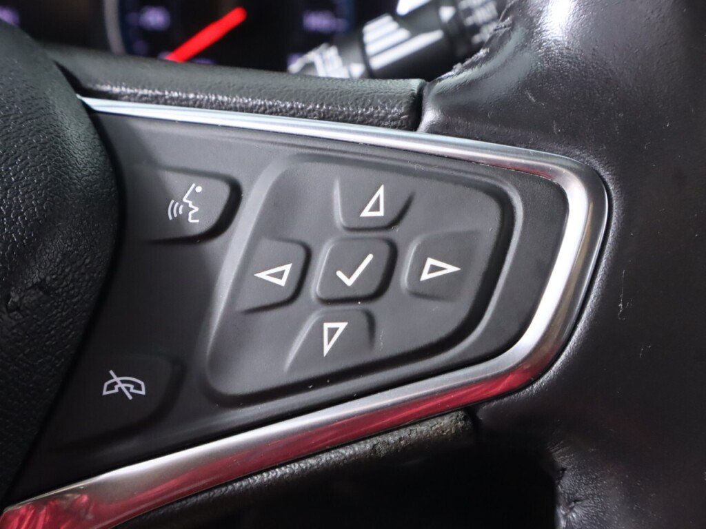 Used 2020 Chevrolet Equinox Premier w/ LPO, Floor Liner Package AWD/4WD image 13