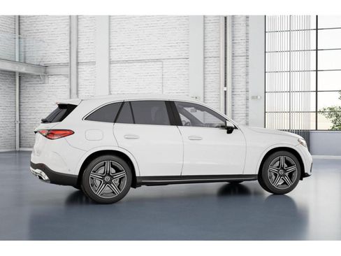 New 2026 Mercedes-Benz GLC 300 4MATIC image 18