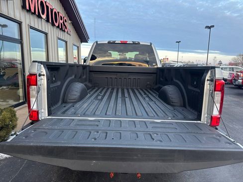 Used 2019 Ford F250 XL w/ Power Equipment Group image 8