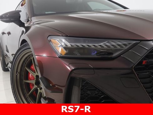 Used 2021 Audi RS 7 Sportback w/ Carbon Optic Package image 28