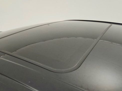 Used 2025 Toyota Camry SE image 10