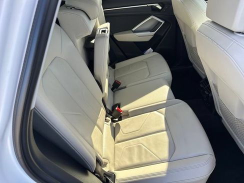 Used 2023 Audi Q3 2.0T Premium w/ Convenience Package AWD/4WD image 11