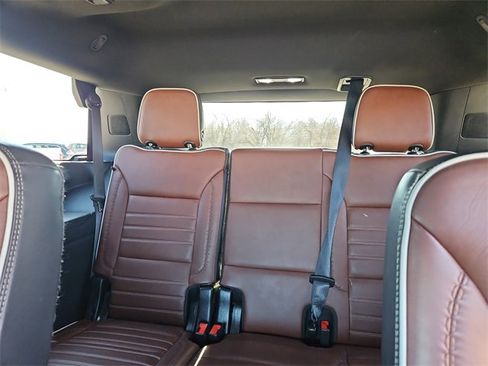 Used 2023 GMC Yukon Denali Ultimate image 17