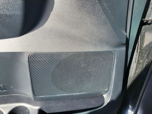 Used 2016 Toyota Tundra Limited image 29