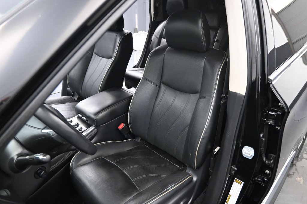Used 2020 INFINITI QX60 Luxe w/ Essential Package FWD image 12