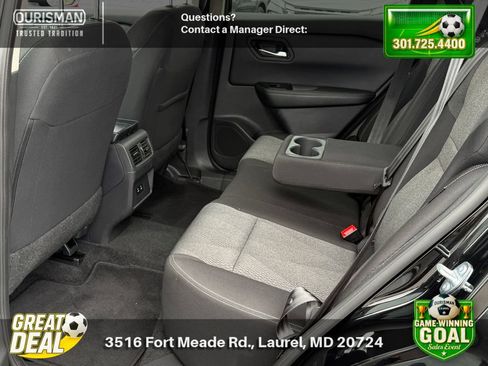 Used 2025 Nissan Rogue SV FWD image 16