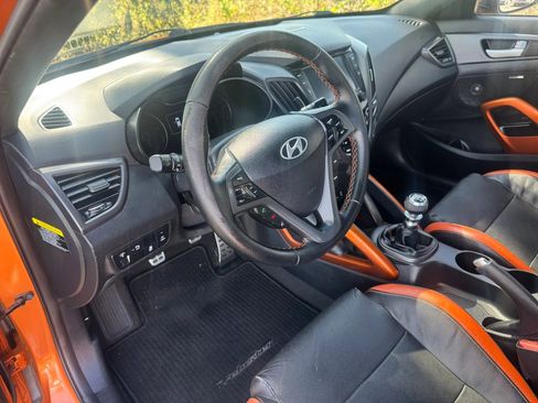 Used 2016 Hyundai Veloster Turbo w/ Option Group 04 image 20