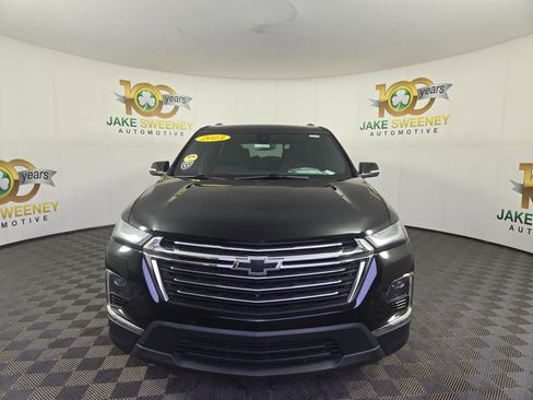 Certified 2023 Chevrolet Traverse LT image 2