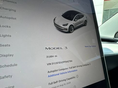 Used 2023 Tesla Model 3 Standard Range RWD image 9