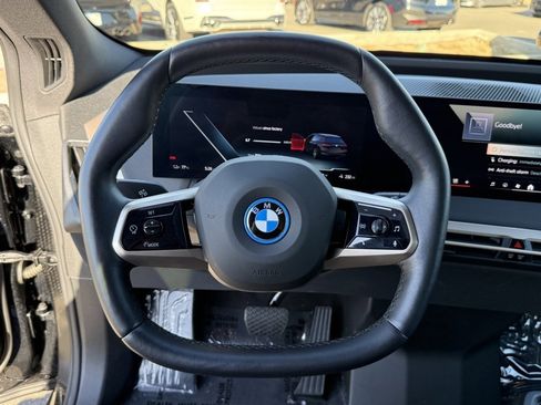 Used 2025 BMW iX xDrive50 w/ Premium Package image 24