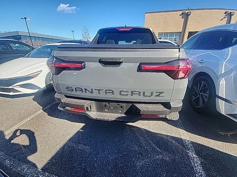 Certified 2025 Hyundai Santa Cruz SEL image 4