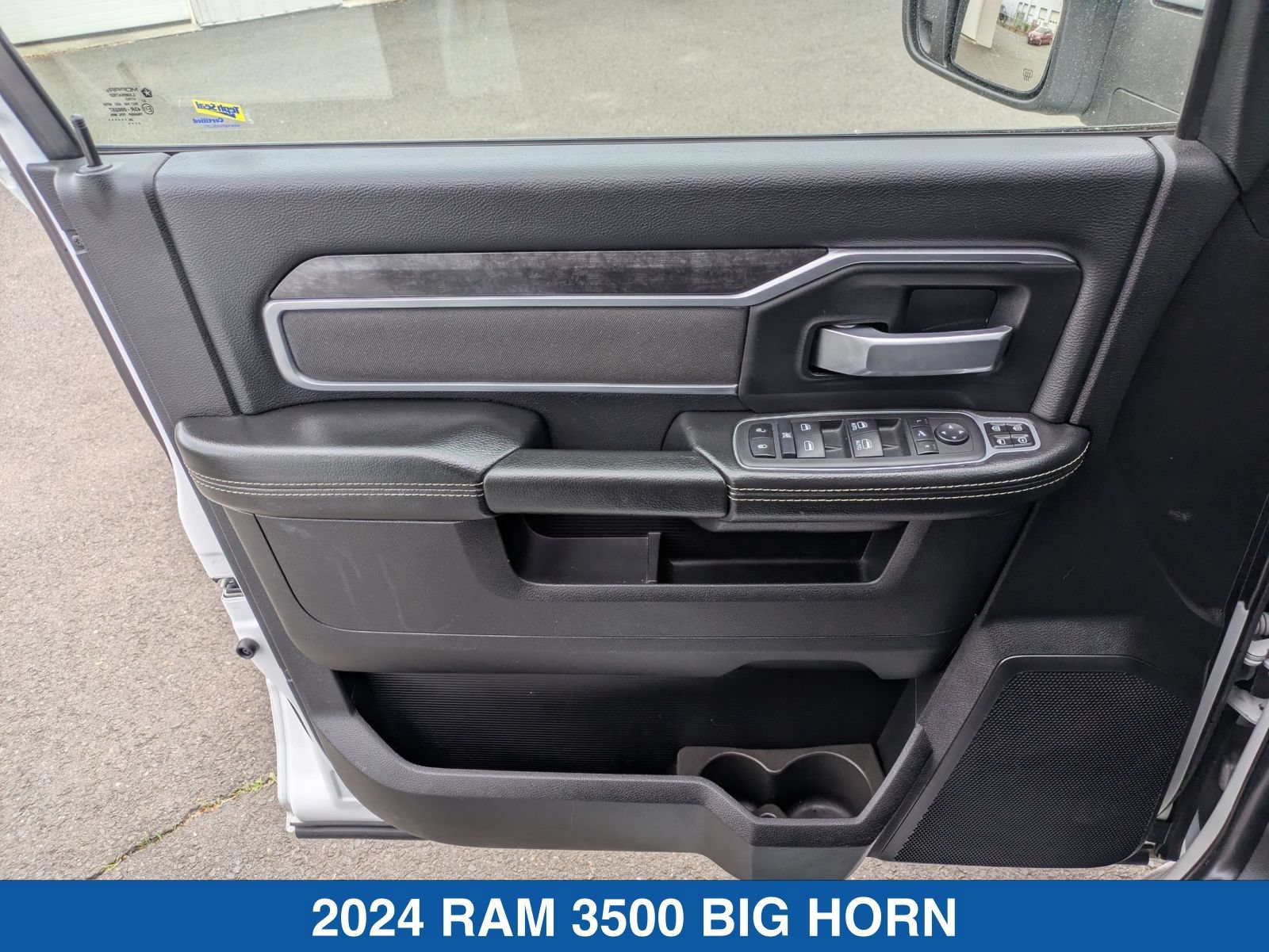 Used 2024 RAM 3500 Big Horn AWD/4WD image 12