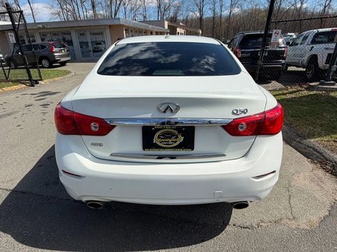 Used 2015 INFINITI Q50 Premium w/ Navigation Package image 6