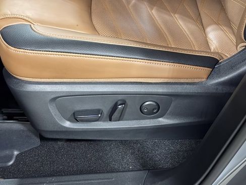 New 2025 Nissan Pathfinder Platinum image 41